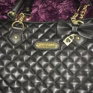 Best Johnson shoulder bag